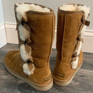 ALMOST NEW Koolaburra by UGG Boots With Bows